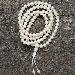 PEARL MALA Produceret af tibetanske kunsthndvrkere og munke i det tibanske settlement i Nordindien