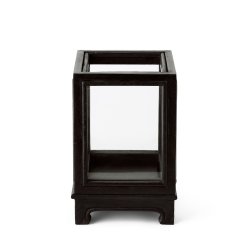 Display for all your favorite things... (15x15x25 cm)