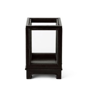 Display for all your favorite things... (15x15x25 cm)