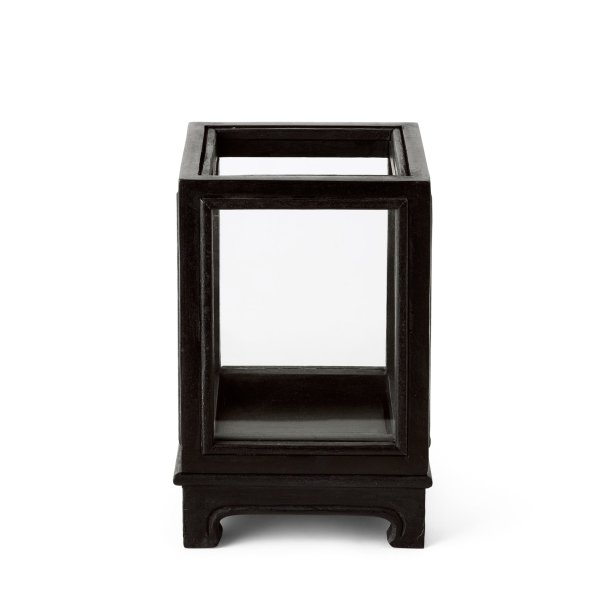 Display for all your favorite things... (15x15x25 cm)