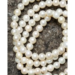 PEARL MALA Produceret af tibetanske kunsthndvrkere og munke i det tibanske settlement i Nordindien